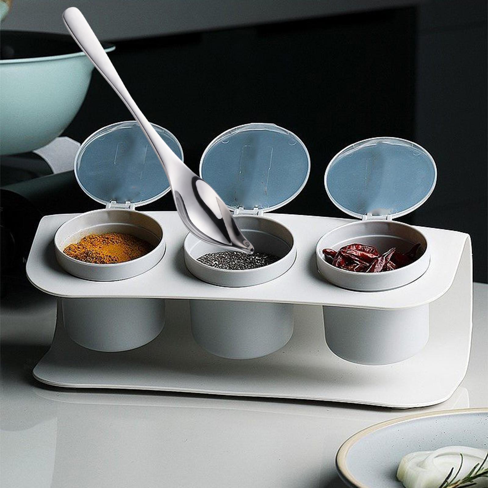 Kitchen Gadgets Drawing - Saucier Spoon Kitchen Gadget Tekening Decoratieve