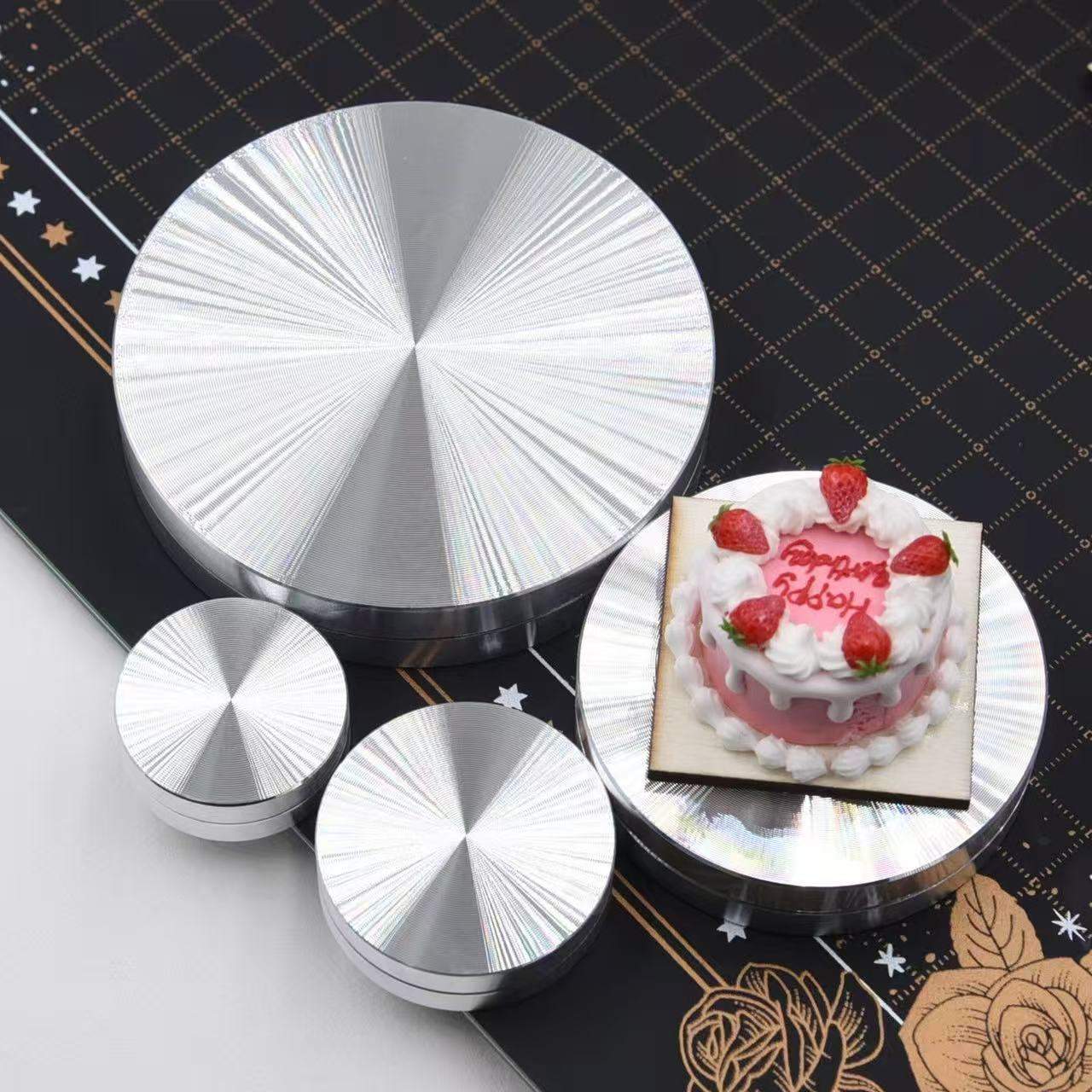 Miniatuur aluminium draaitafel - Cake Decorating Turntable recensie en prijs