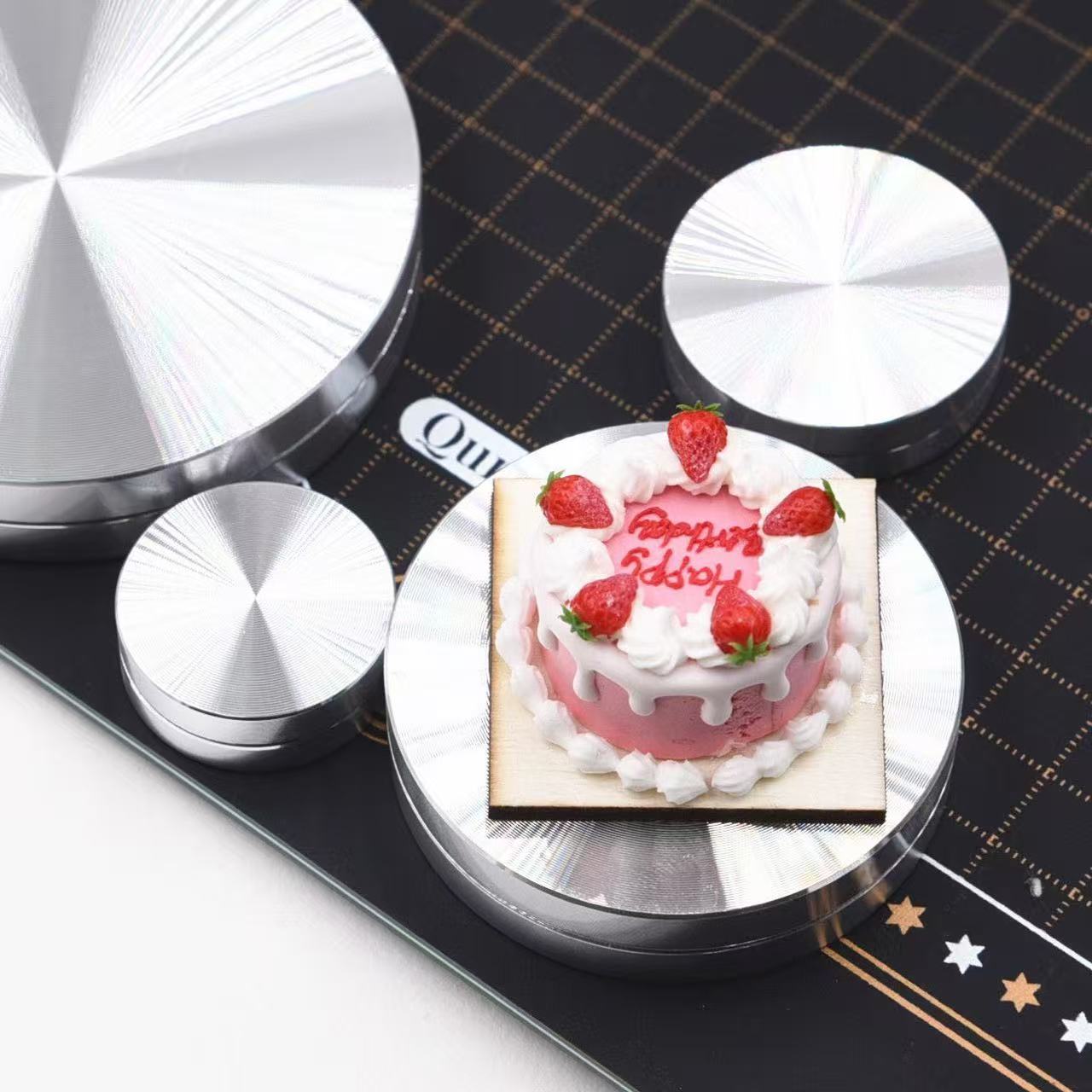 Miniatuur aluminium draaitafel - Cake Decorating Turntable recensie en prijs