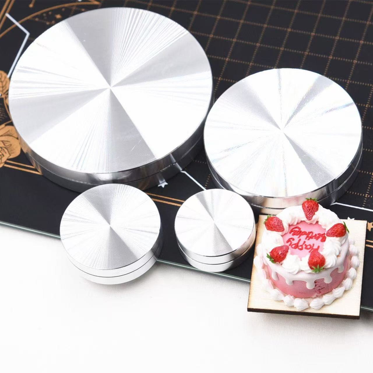Miniatuur aluminium draaitafel - Cake Decorating Turntable recensie en prijs